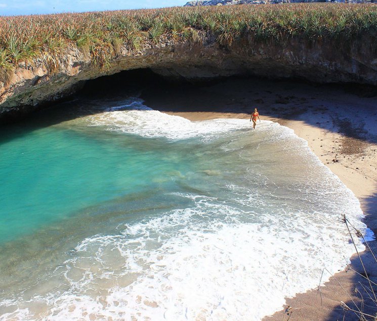 Playa Del Amor (Hidden Beach), Marieta Islands, Mexico